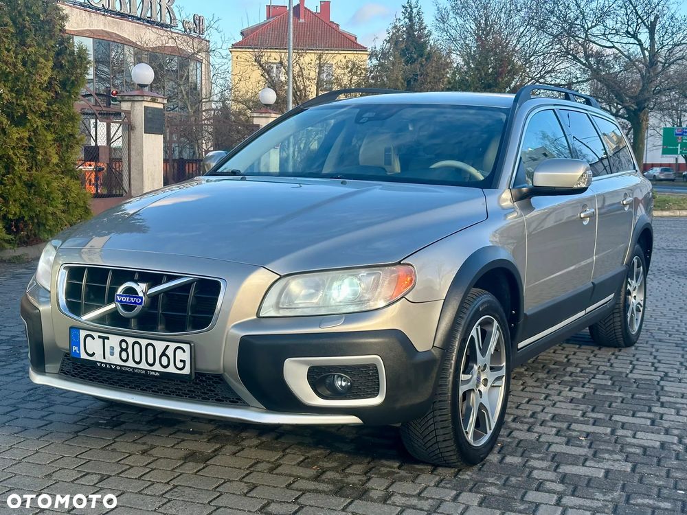 Volvo XC 70 T6 AWD Summum - 1