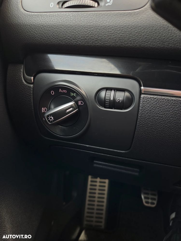 Volkswagen Golf 2.0 GTI - 25