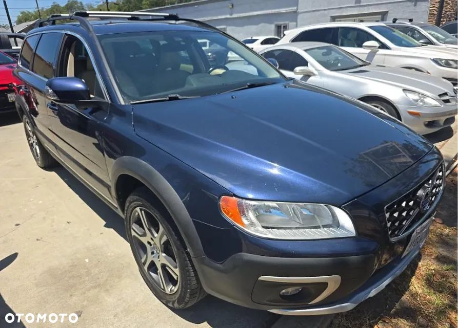 Volvo XC 70 - 2