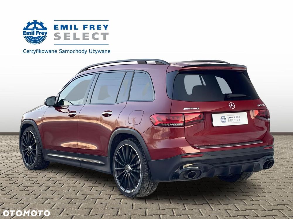 Mercedes-Benz GLB - 4