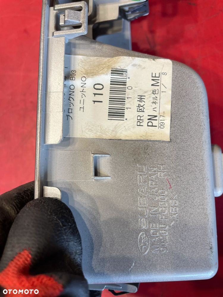 FORESTER III  PRZEŁĄCZNIK PANEL SZYBY PRAWY TYŁ 94266FG500 - 2