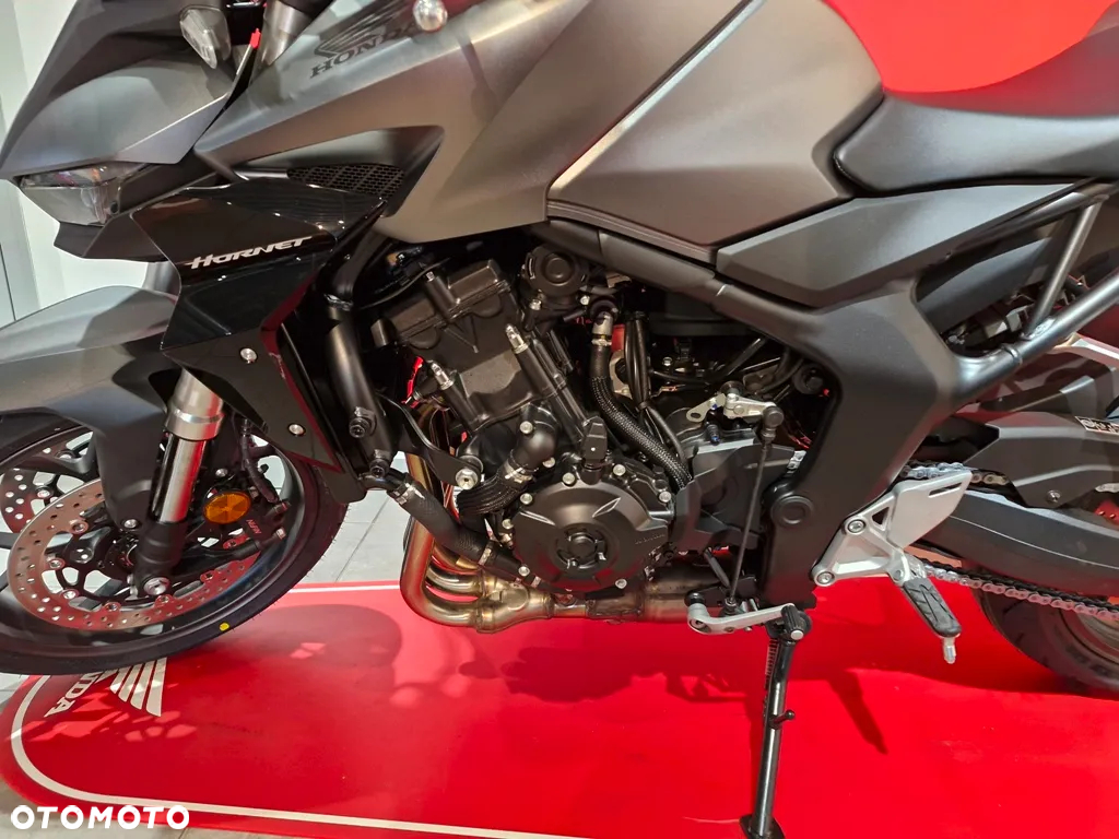 Honda CB - 4