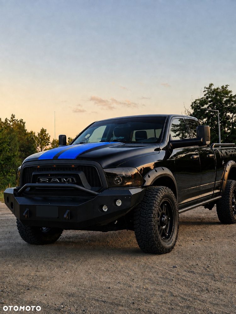Dodge RAM - 4