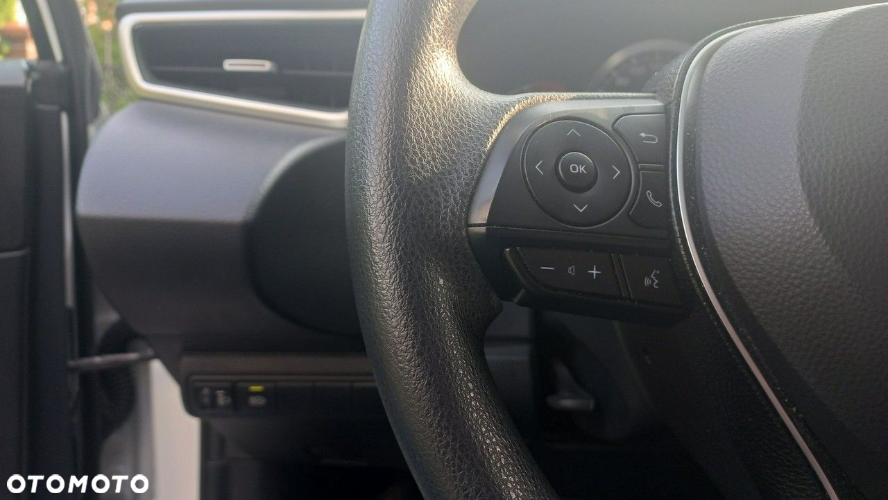 Toyota Corolla - 16
