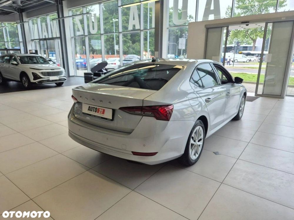 Skoda Octavia 1.5 TSI ACT Ambition - 9