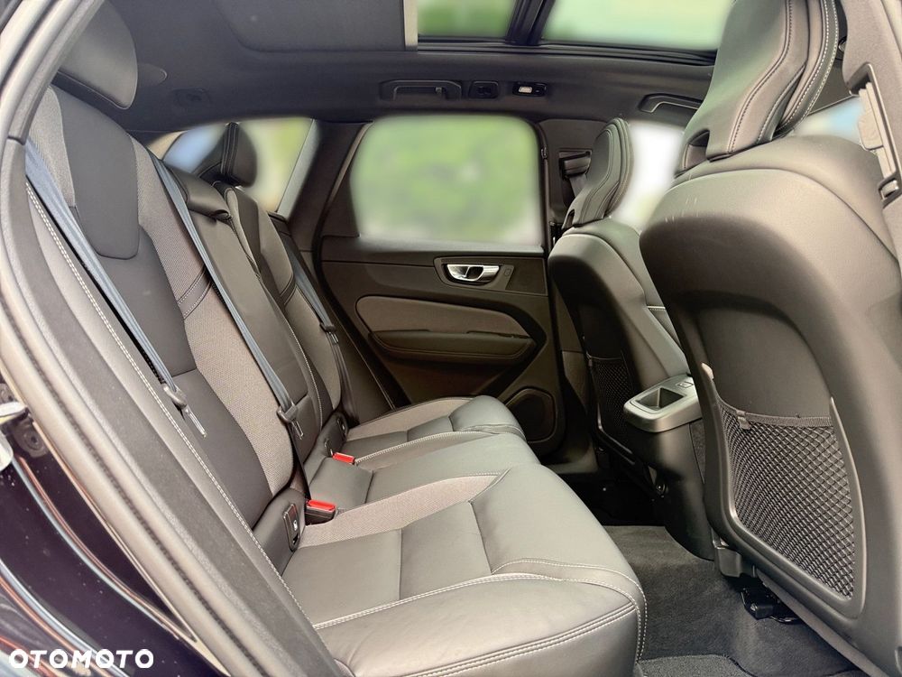 Volvo XC 60 - 28