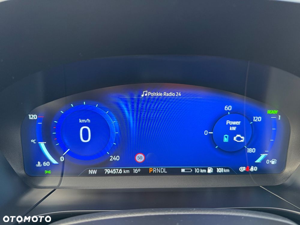 Ford Kuga 2.5 Duratec PHEV ST-LINE X - 34