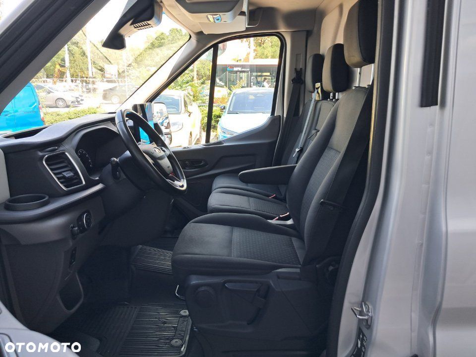 Ford Transit - 16