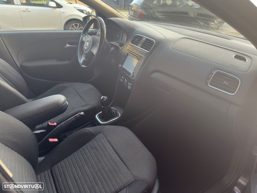 VW Polo 1.2 TSi Street - 5