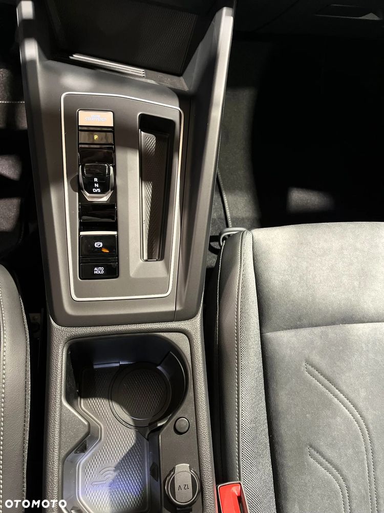 Volkswagen Golf Variant - 16