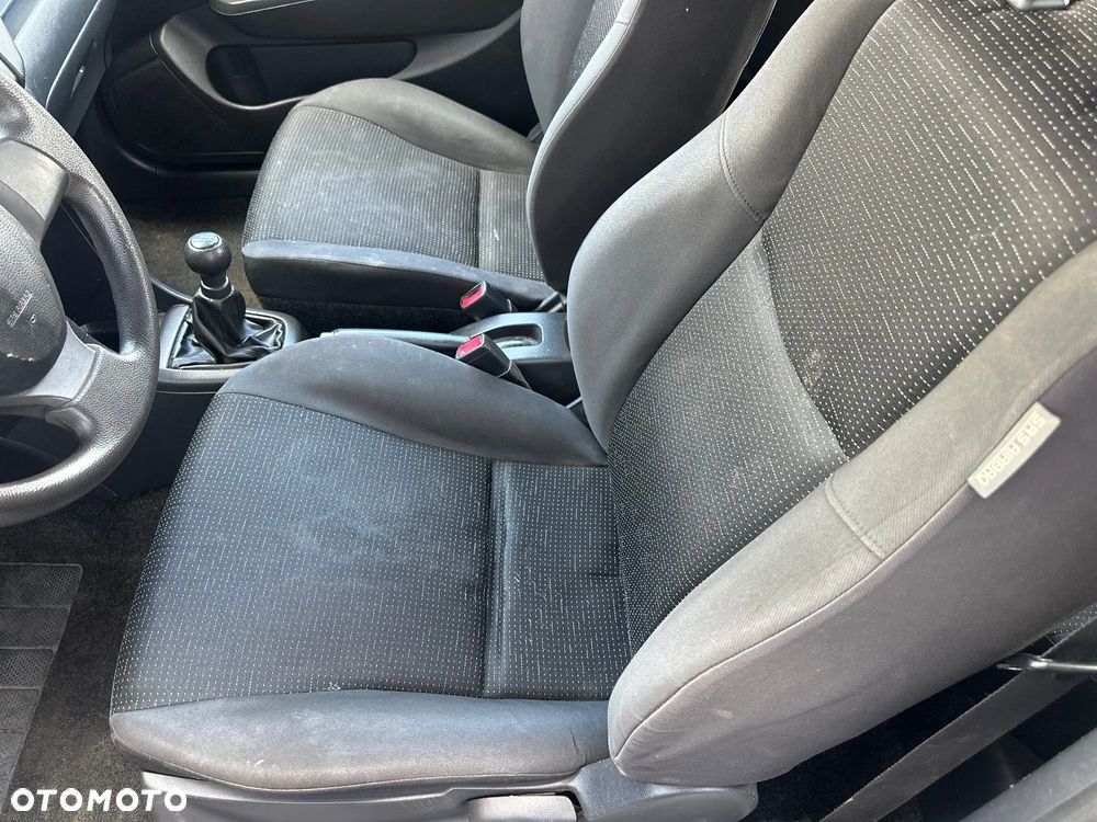 Suzuki Swift 1.2 Club - 25