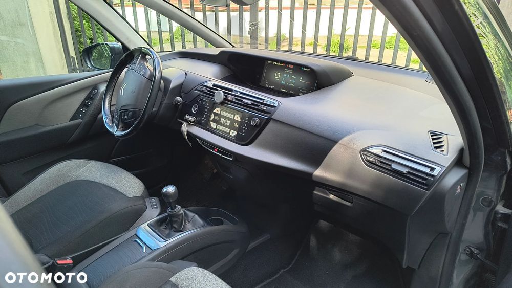 Citroën C4 Picasso - 6