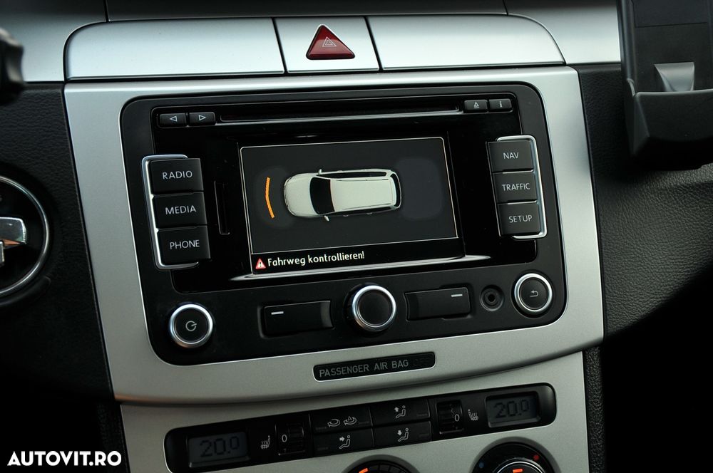 Volkswagen Passat - 17