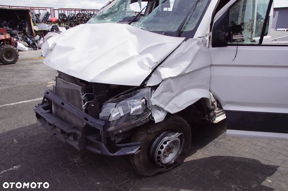 Auto na części  Volkswagen Crafter 2 II 2.0 TDI 140 KM DNA SKRZYNIA 6 VLE MANUALNA KOLOR LB9A 2024R Silnik 44 TYŚKM Skrzynia Drzwi Lusterko Szyba Sterownik Deska Kokpit Licznik doka fotel drzwi paka skrzynka felga skrzynia silnik maglownica - 13