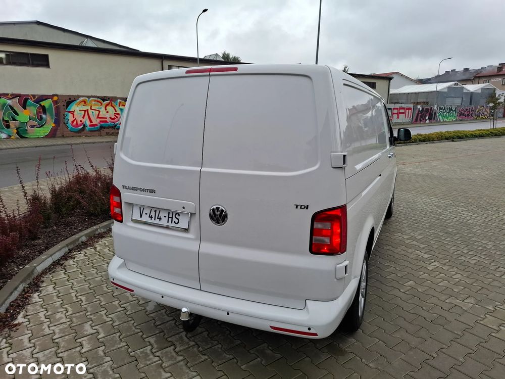 Volkswagen Transporter T6 2017 2.0TDI 150KM LONG KLIMA ALUFELGI - 9