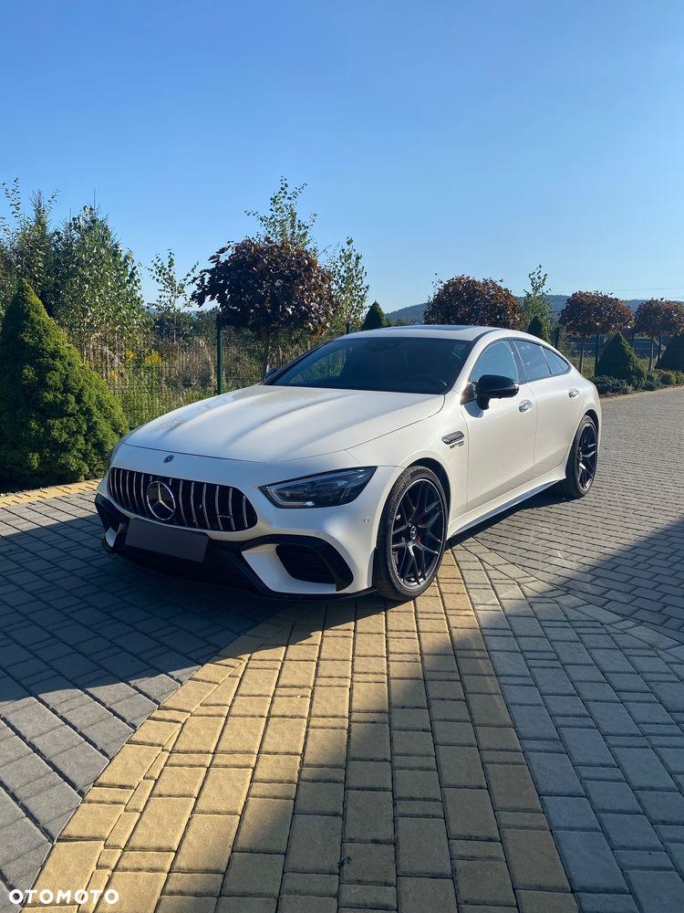 Mercedes-Benz AMG GT 63 4-Matic+ - 2