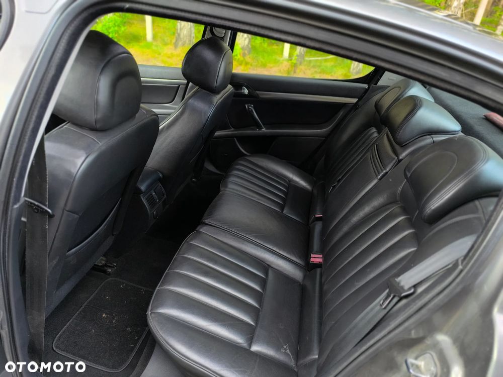 Peugeot 407 2.0 HDi Premium Navtech - 13