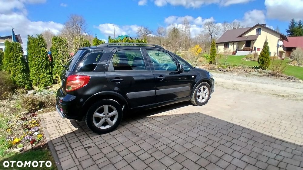 Suzuki SX4 - 13