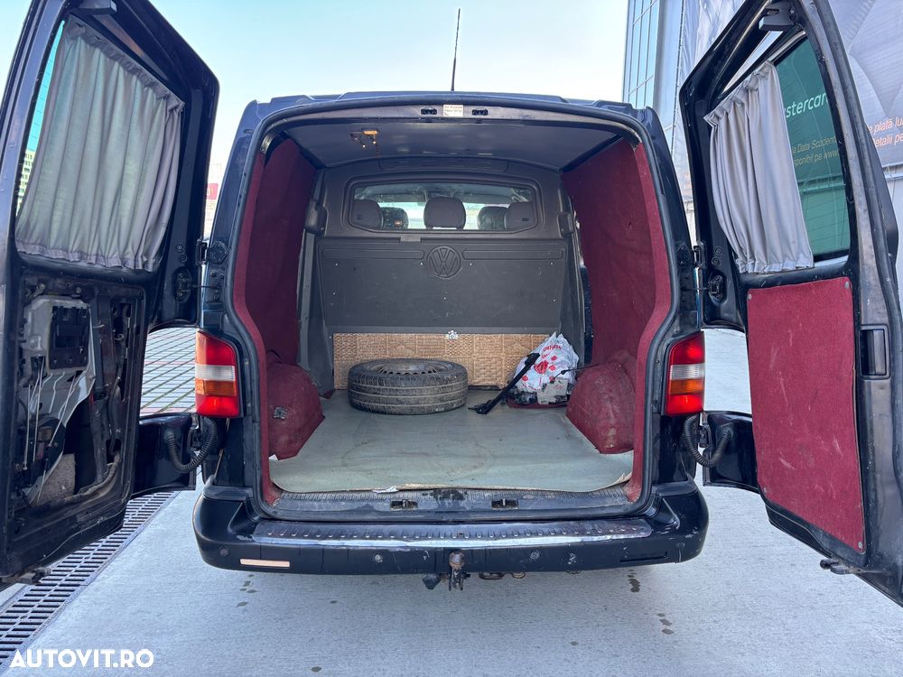 Volkswagen Transporter - 12