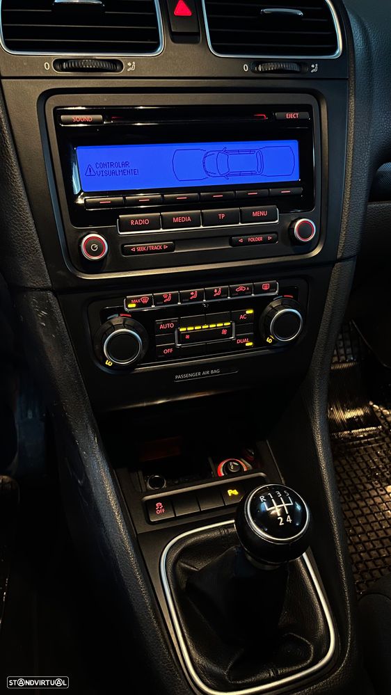 VW Golf Variant 1.6 TDi Confortline - 13