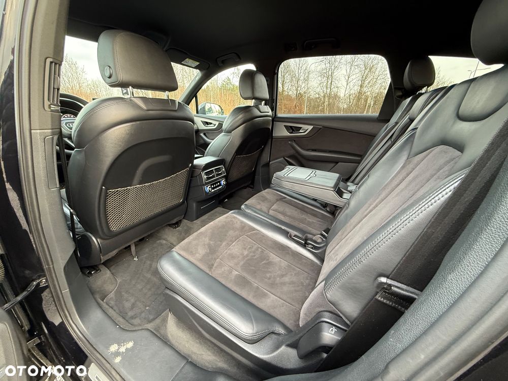 Audi Q7 - 21