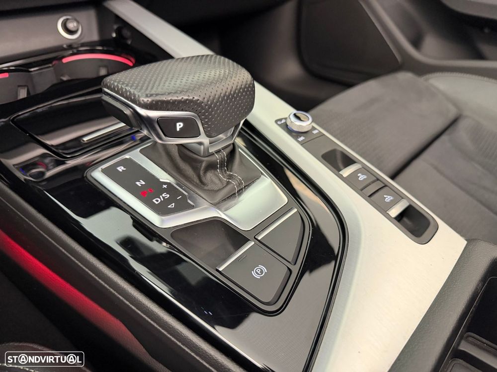 Audi A5 Cabrio 40 TDI S line S tronic - 30