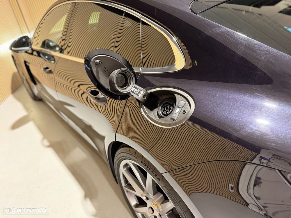 Porsche Panamera 4 E-Hybrid Executive - 57