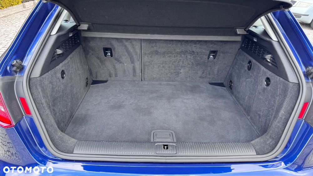 Audi A3 Sportback - 25