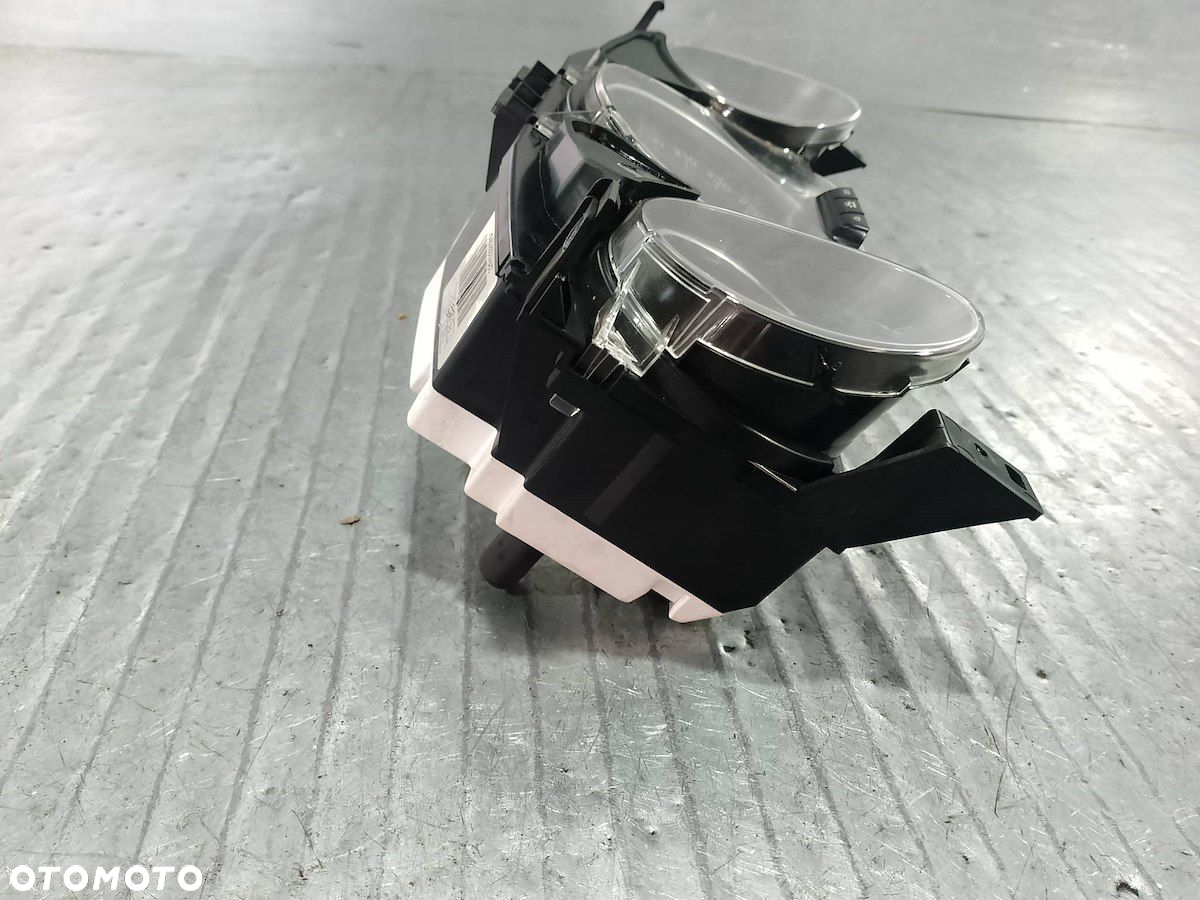 LICZNIK CITROEN C5 III 9666326380  1.6 THP - 9