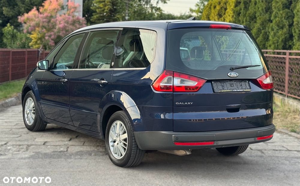 Ford Galaxy 2.0 Ghia - 7