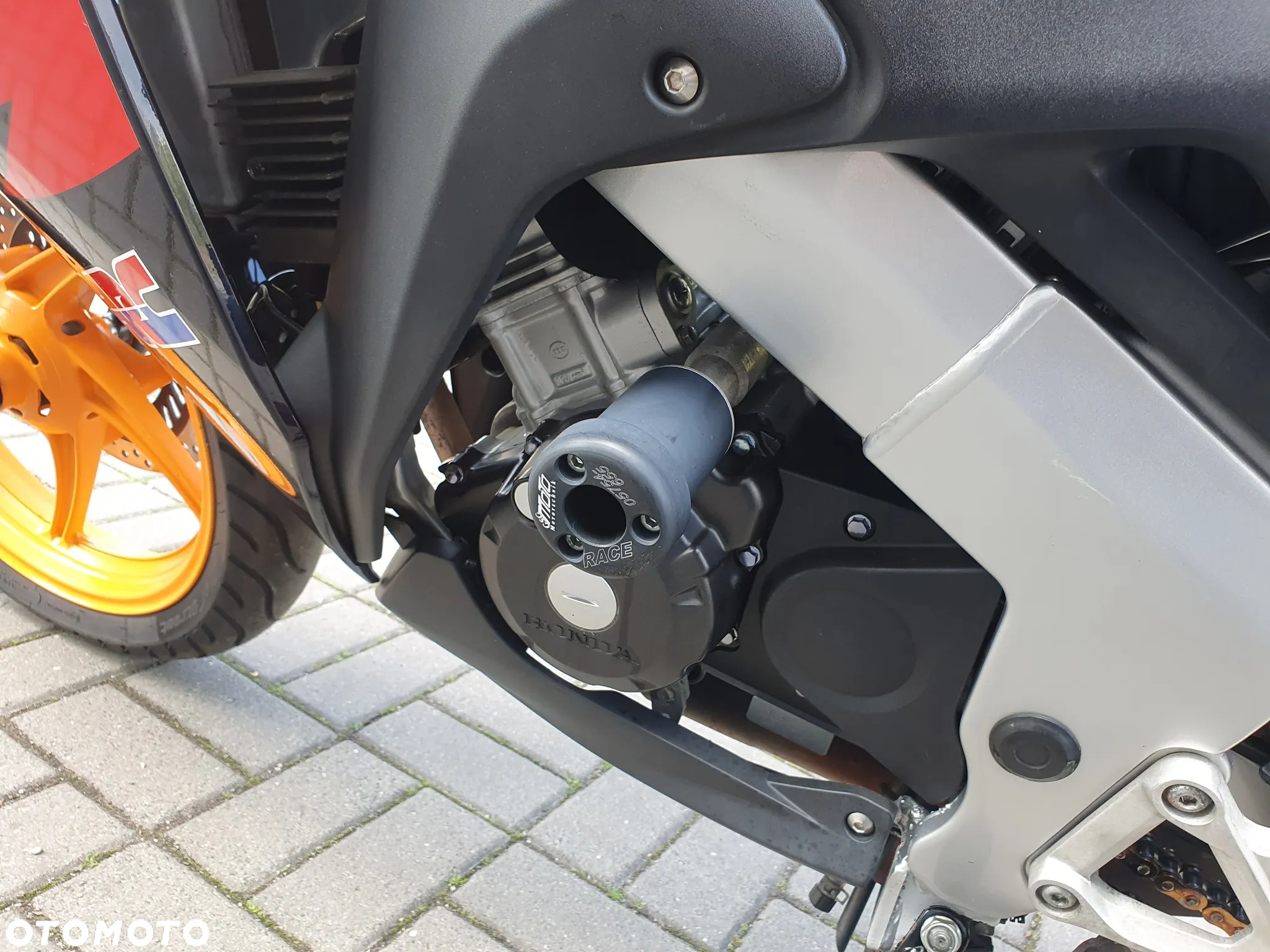 Honda CBR - 15