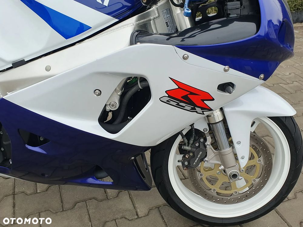 Suzuki GSX-R - 15
