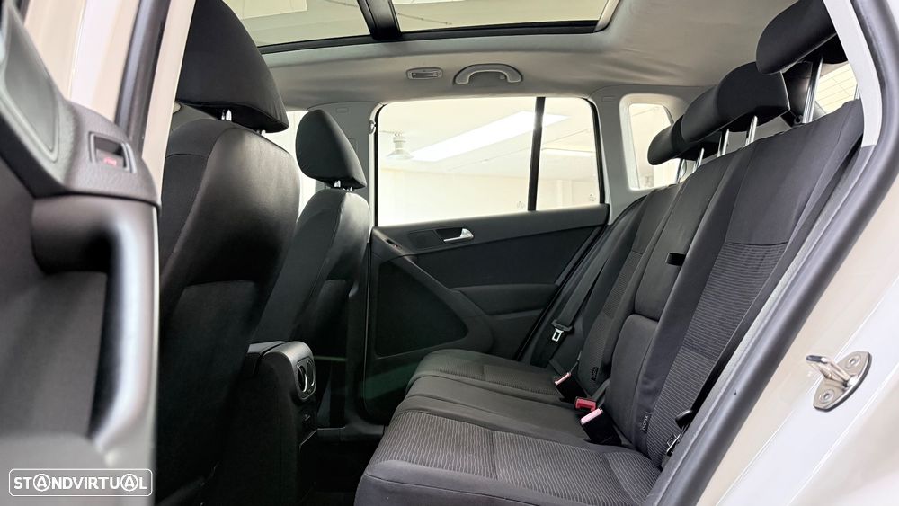 VW Tiguan 1.4 TSi Sport BlueMotion - 10