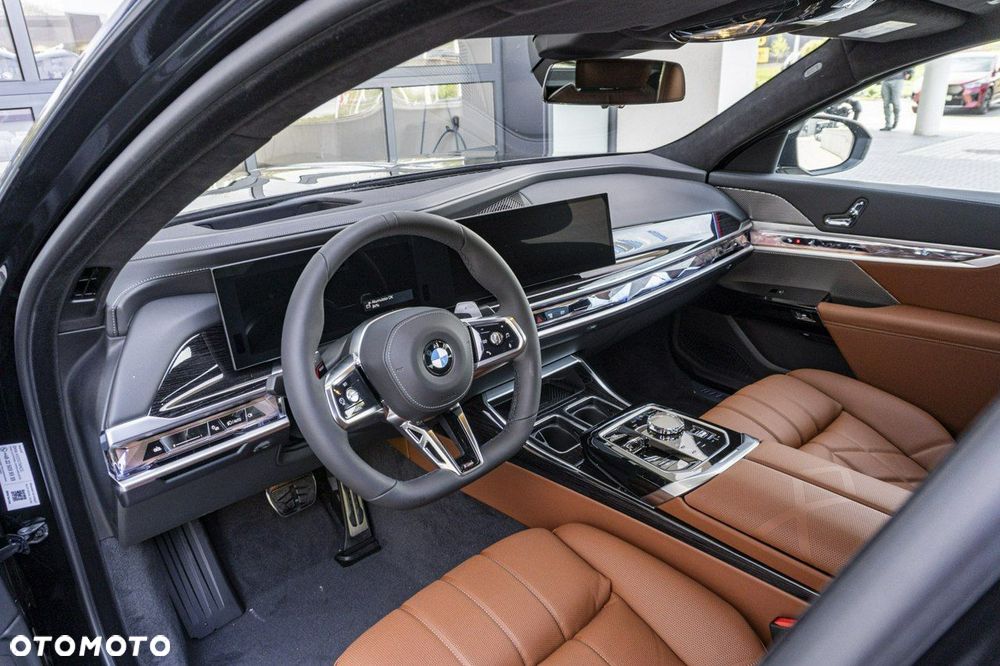 BMW Seria 7 - 13