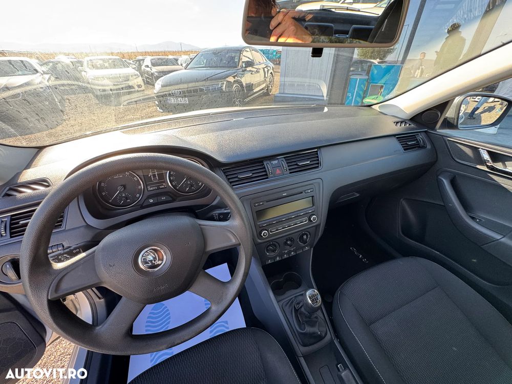 Skoda RAPID 1.2 TSI Ambition - 26