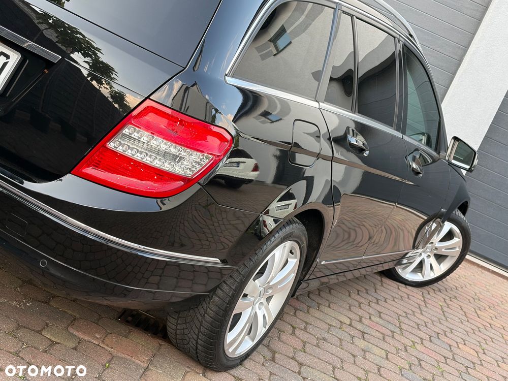 Mercedes-Benz Klasa C 180 Kompressor BlueEFFICIENCY Avantgarde - 19