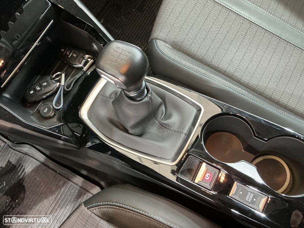 Peugeot 208 1.2 PureTech Allure Pack - 12