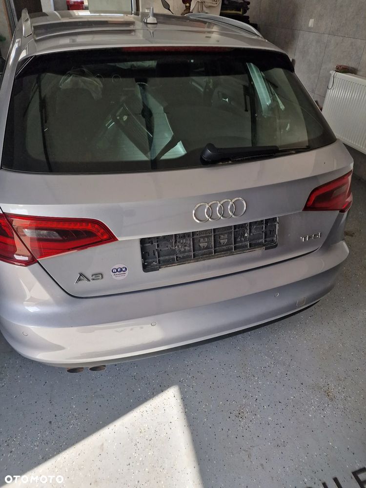 Klapa  tył  audi a3 8V sporstbac w kolorze LZ7G - 1