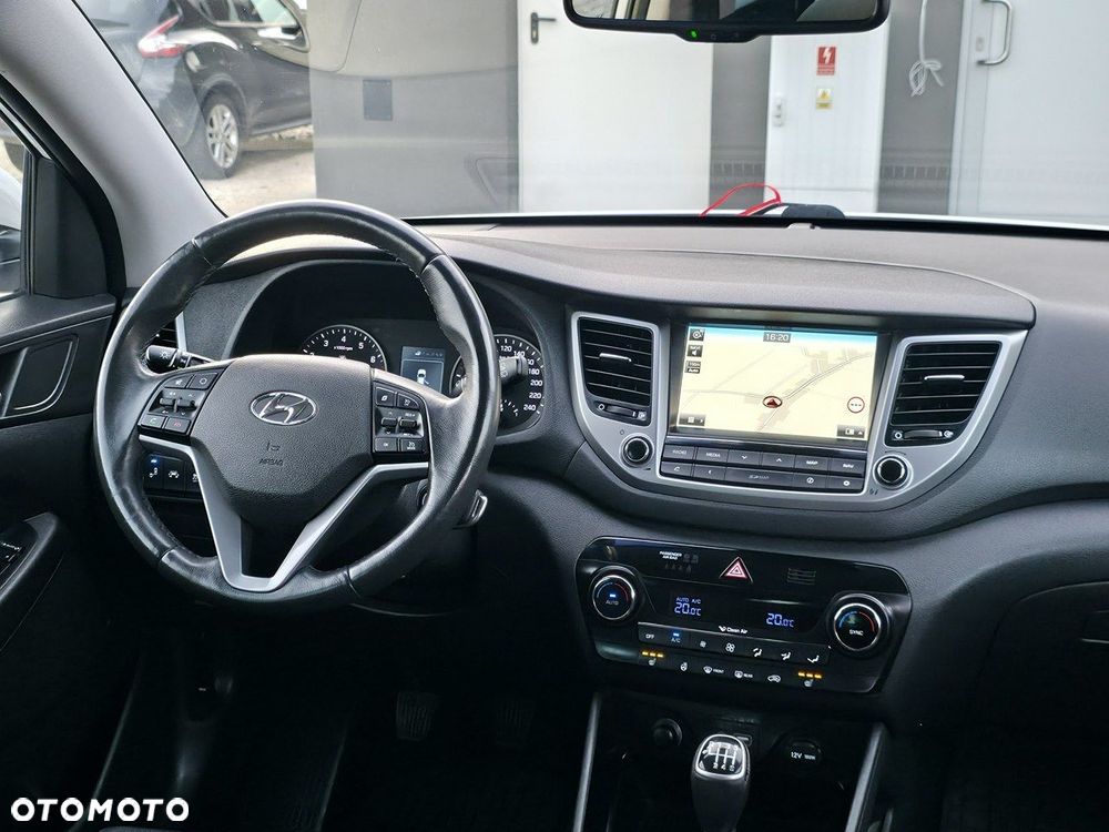 Hyundai Tucson - 12