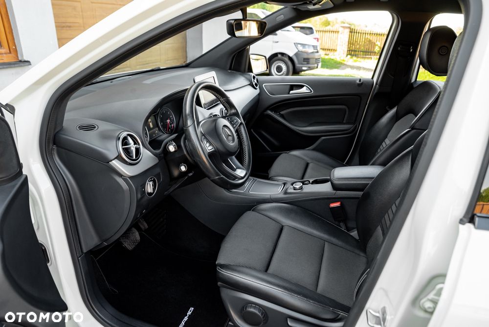Mercedes-Benz Klasa B 200 (CDI) d 4Matic 7G-DCT AMG Line - 17