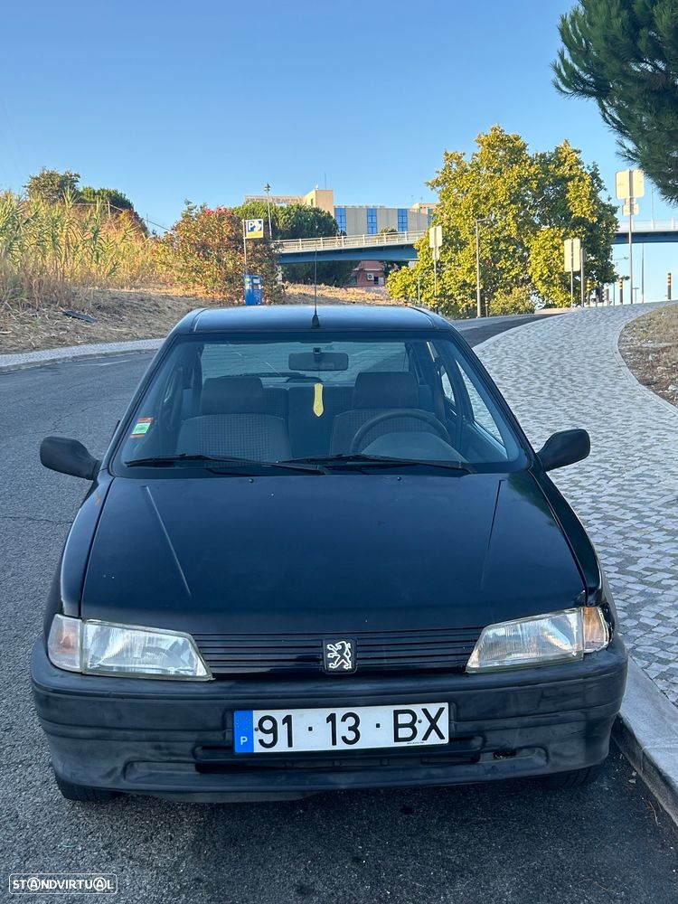 Peugeot 106 1.1 Color Line - 10