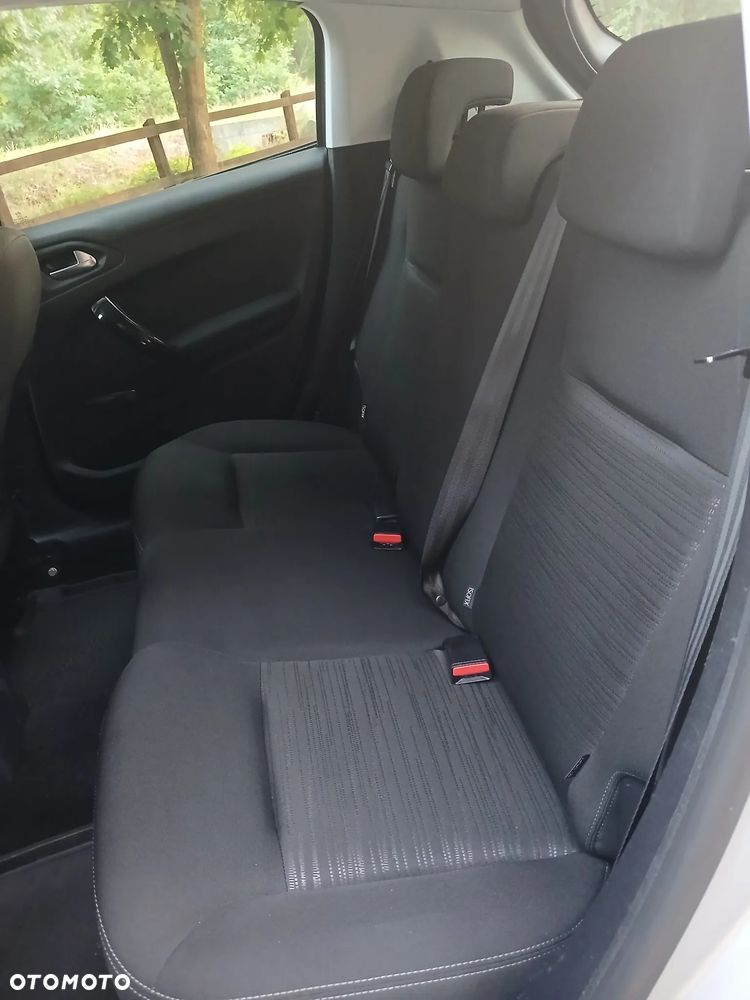 Peugeot 208 1.2 VTi Active Pack - 13