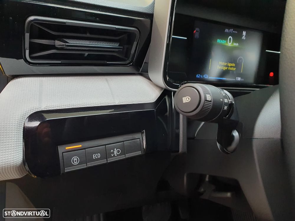Renault 5 E-Tech R Evolution 120 Urban Range - 9