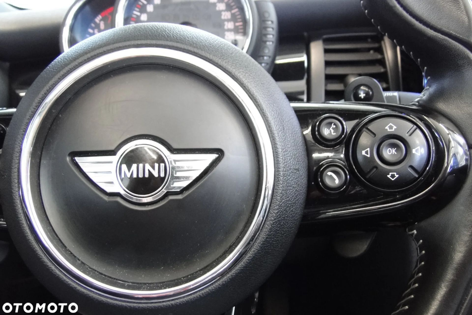 MINI Cooper John Works - 27