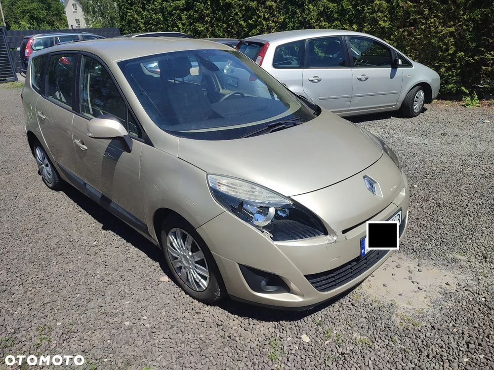 Renault Scenic 1.9 dCi Alize - 1