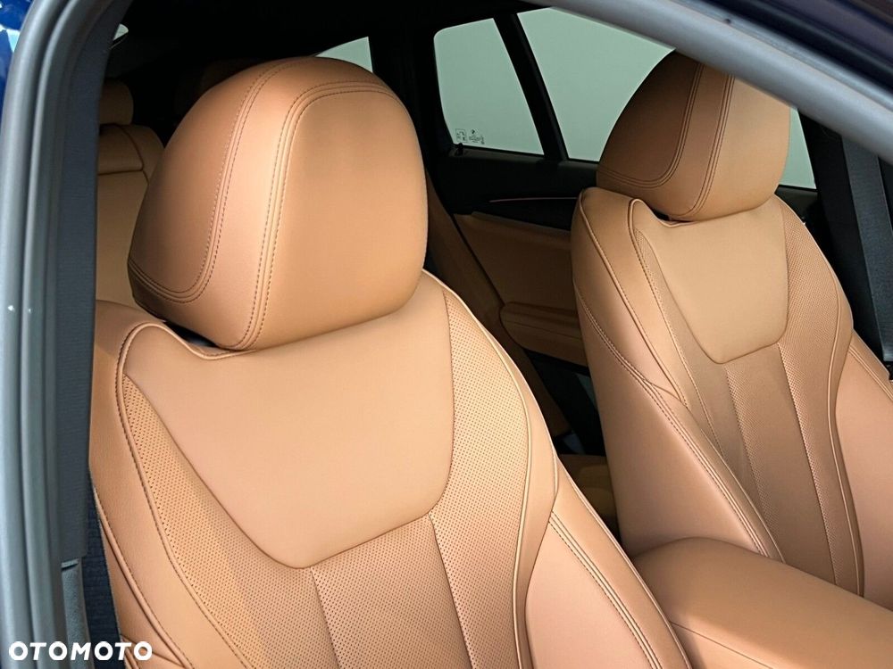 BMW X4 - 33
