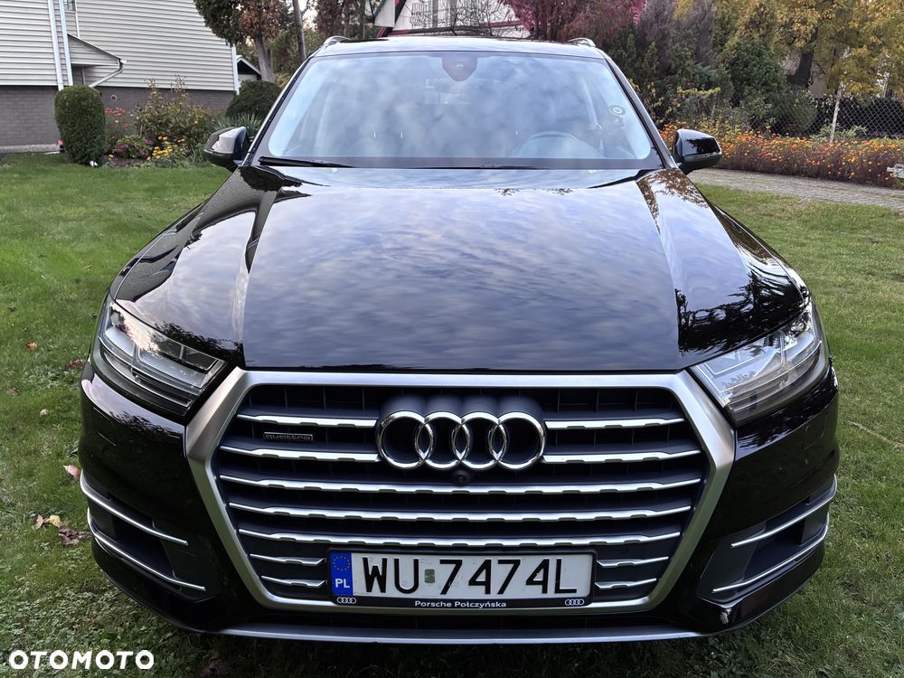 Audi Q7 2017 photo 2