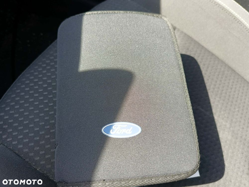 Ford Focus 1.0 EcoBoost Titanium - 35