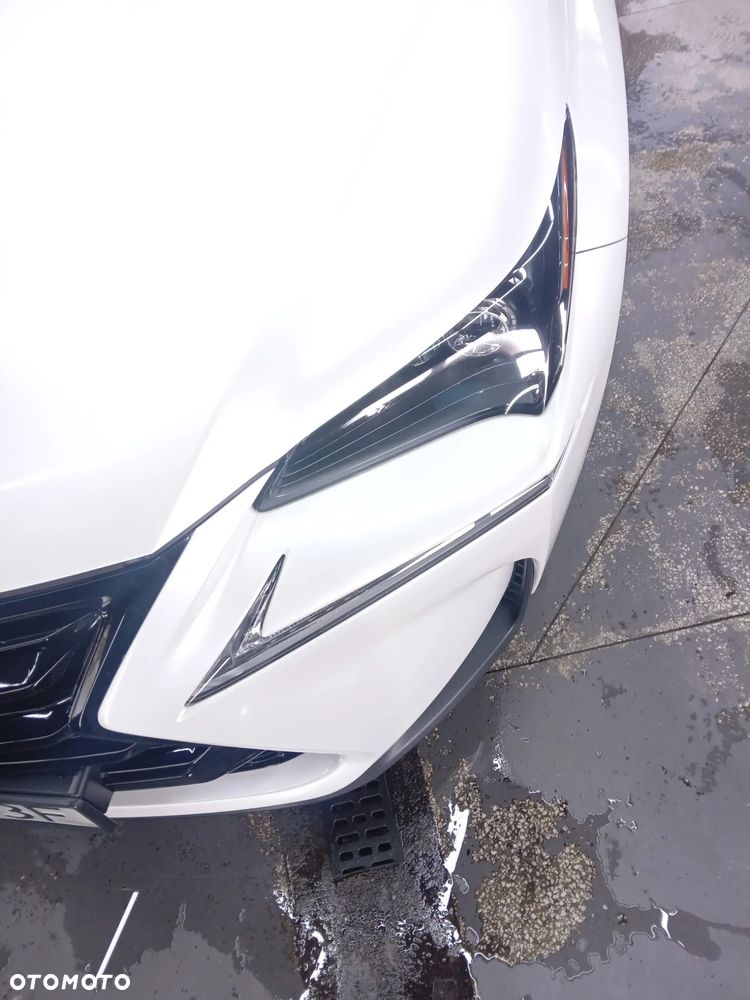 Lexus NX 200t Elite AWD - 17