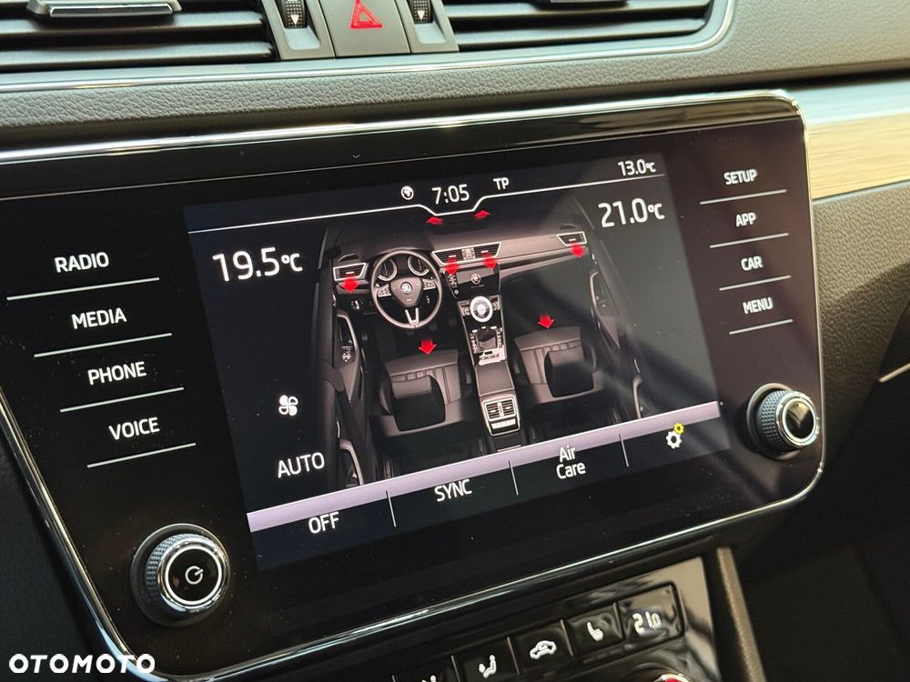 Skoda Superb 1.5 TSI Ambition DSG - 40